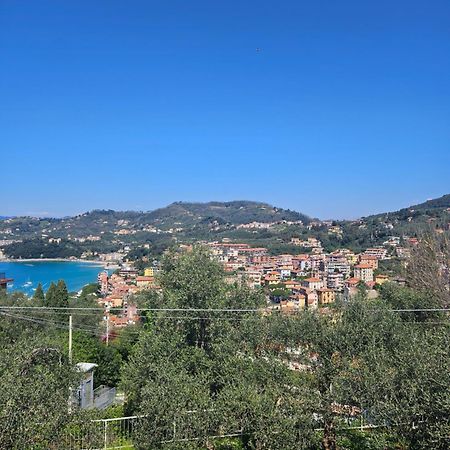 Villa Degli Ulivi - Free Parking 레리치 외부 사진