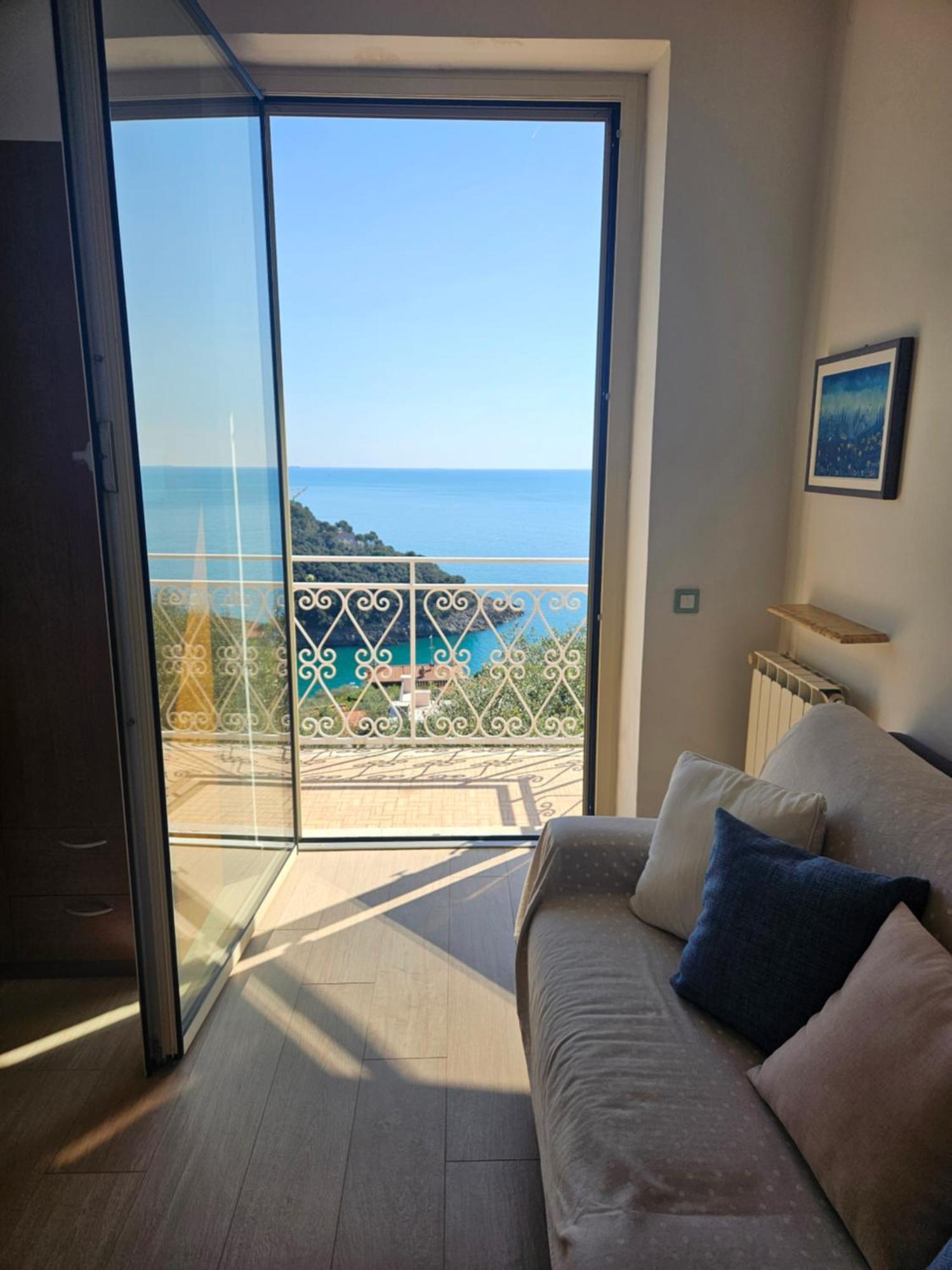 Villa Degli Ulivi - Free Parking 레리치 외부 사진